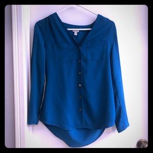 Blue Guess shirt. Size XS